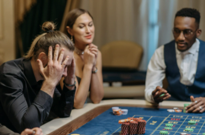 Gokreclame verboden Van Quickenborne kansspelcommissie regering Gokverslaving online Casino's sportweddenschappen